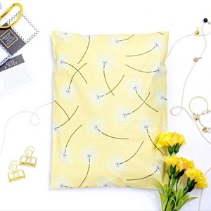 25 Designer Dandelion Mailers Self-Sealing Poly Mailers 12"x15.5"
